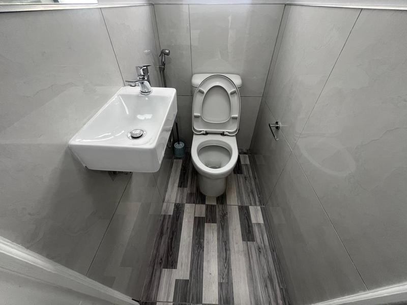2 Bedroom Property for Sale in Kensington Western Cape